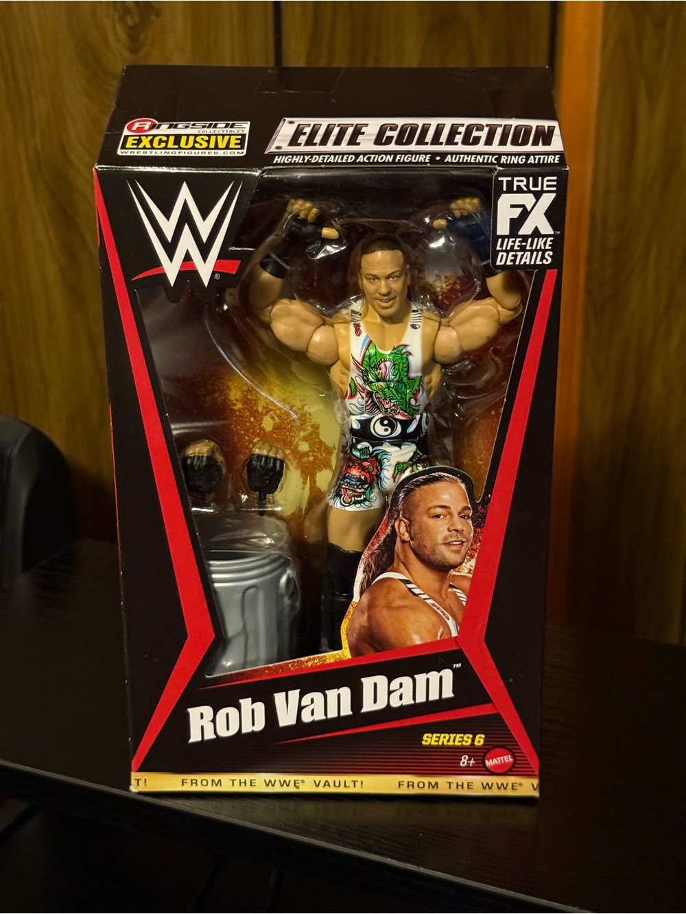 Rob Van Dam - Ring Side Exclusive Figure